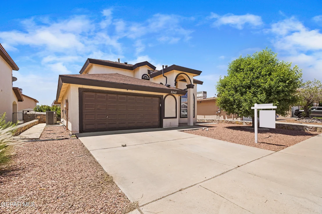Photo of 5340 IGNACIO ALMANZAR Lane