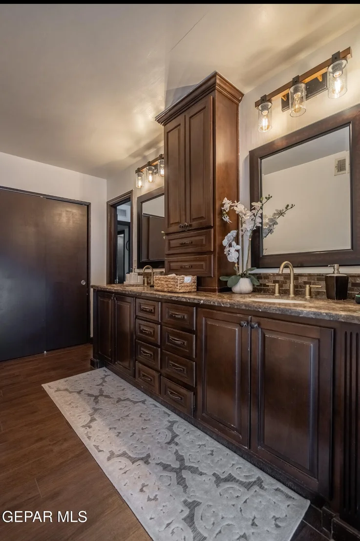 Photo of 5153 WILLOW CREEK Drive
