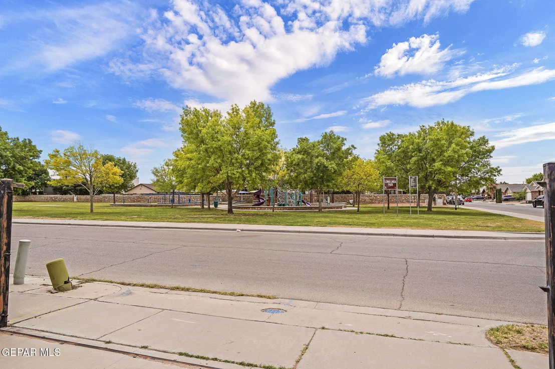 Photo of 11609 BELL TOWER Drive