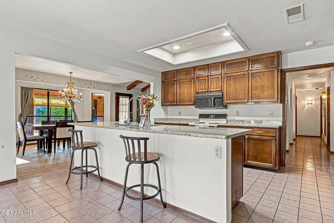 Photo of 801 BELLA CUMBRE Drive