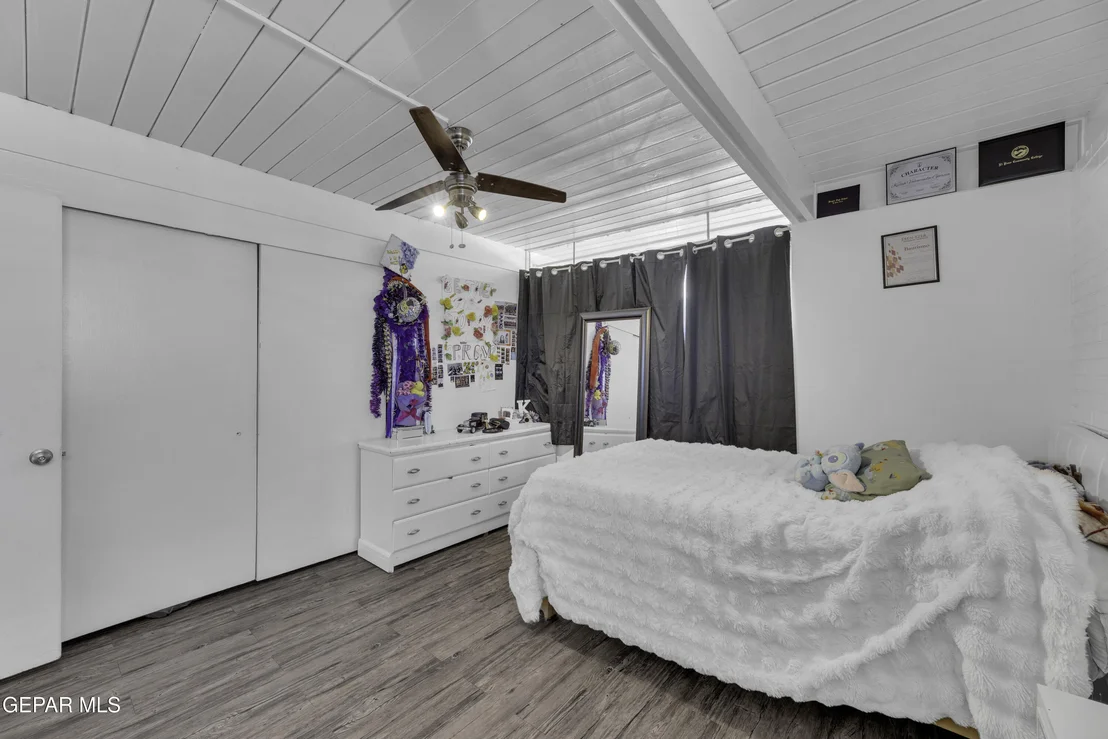 Photo of 1519 PASSERO Drive