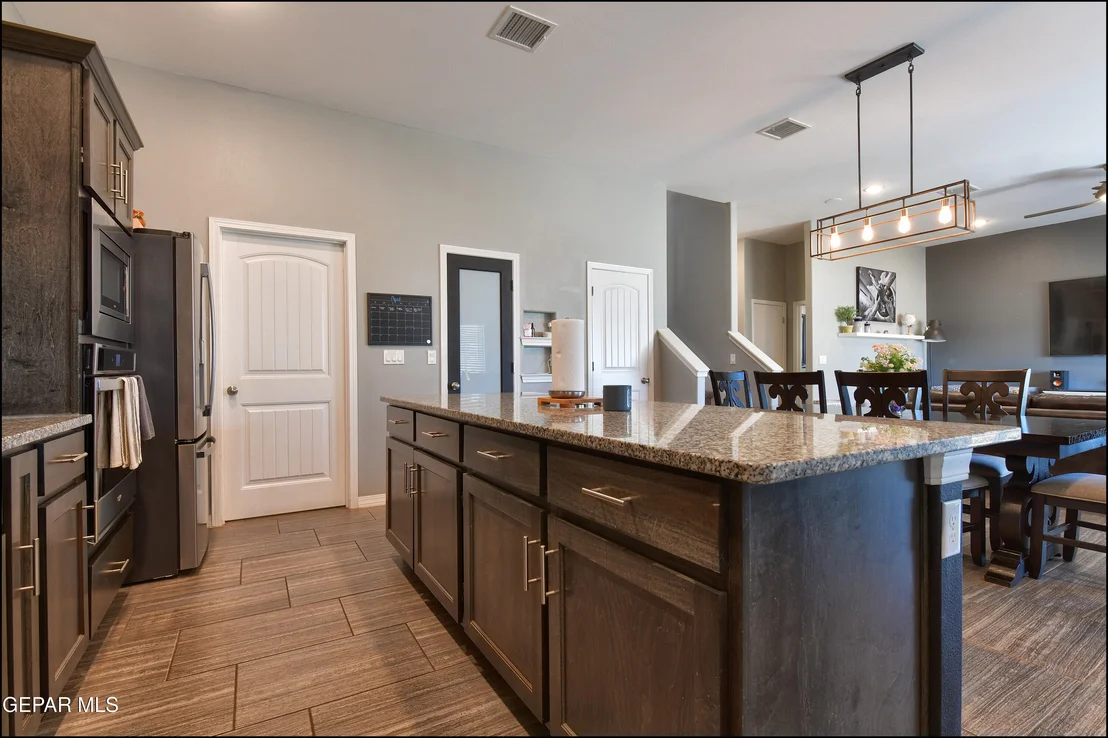 Photo of 913 ABE GOLDBERG Drive