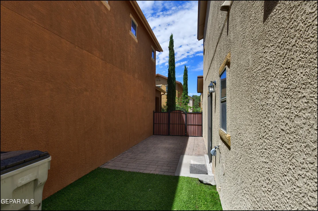 Photo of 6673 BOULDER CANYON Lane