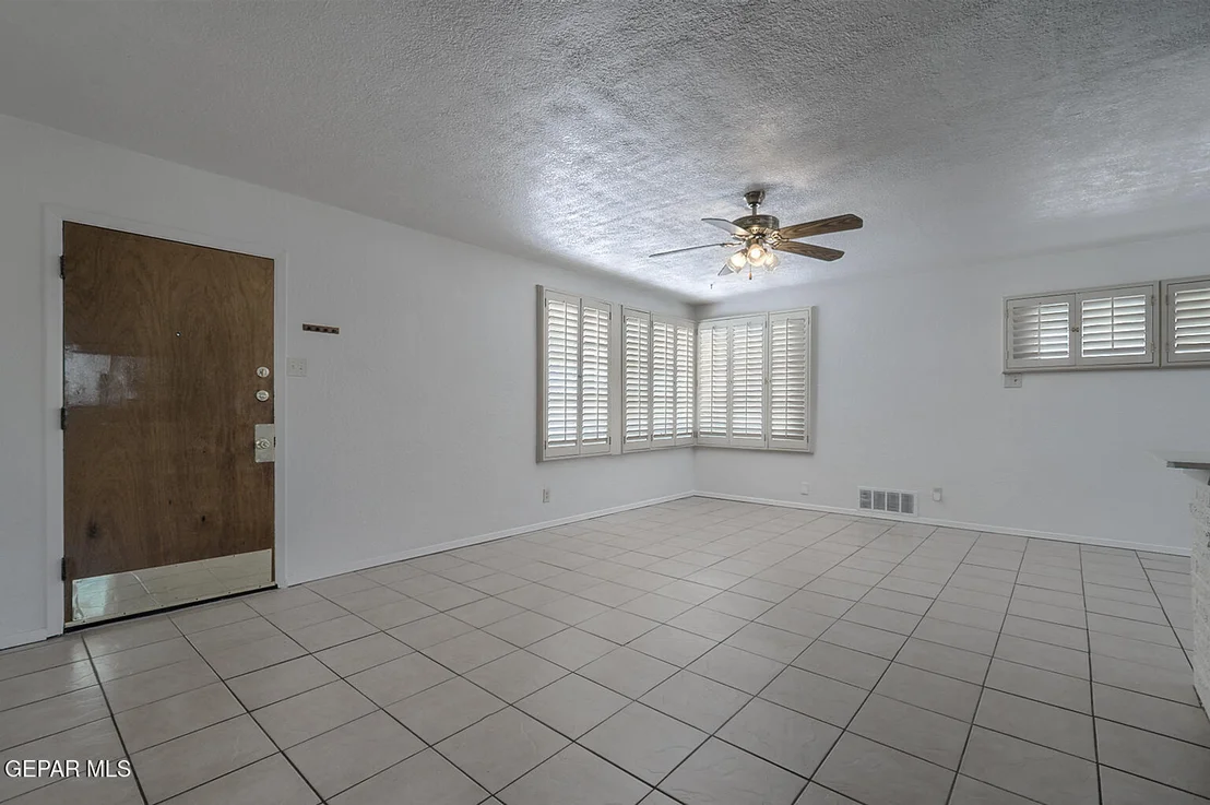 Photo of 1210 CAPER Road