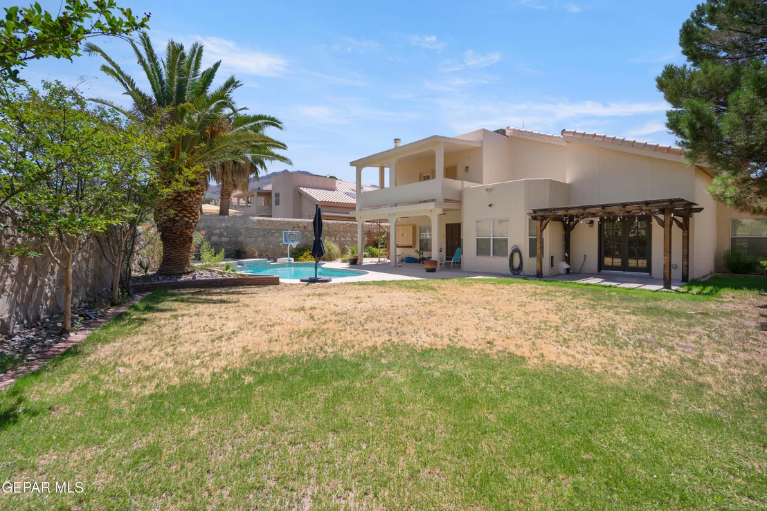 Photo of 6301 BRISA DEL MAR Drive