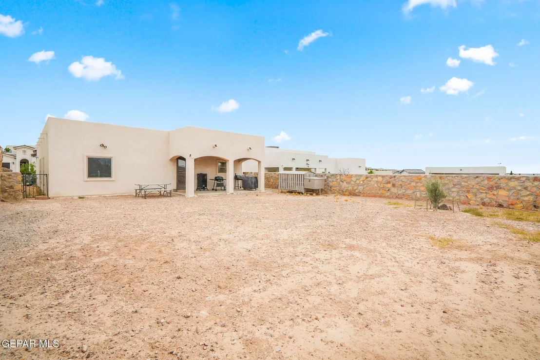 Photo of 7331 BOBCAT HOLLOW Drive
