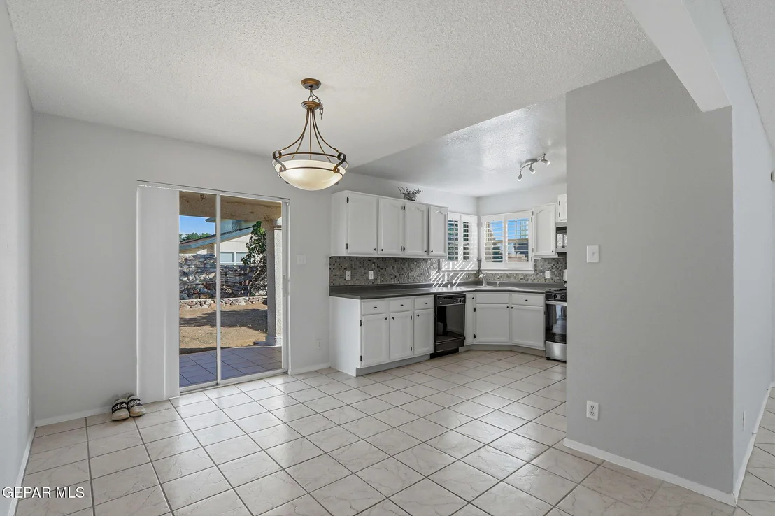Photo of 7128 WESTOVER Drive