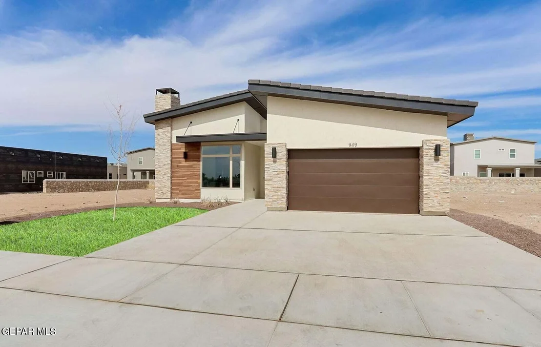 Photo of 941 ADA Lane