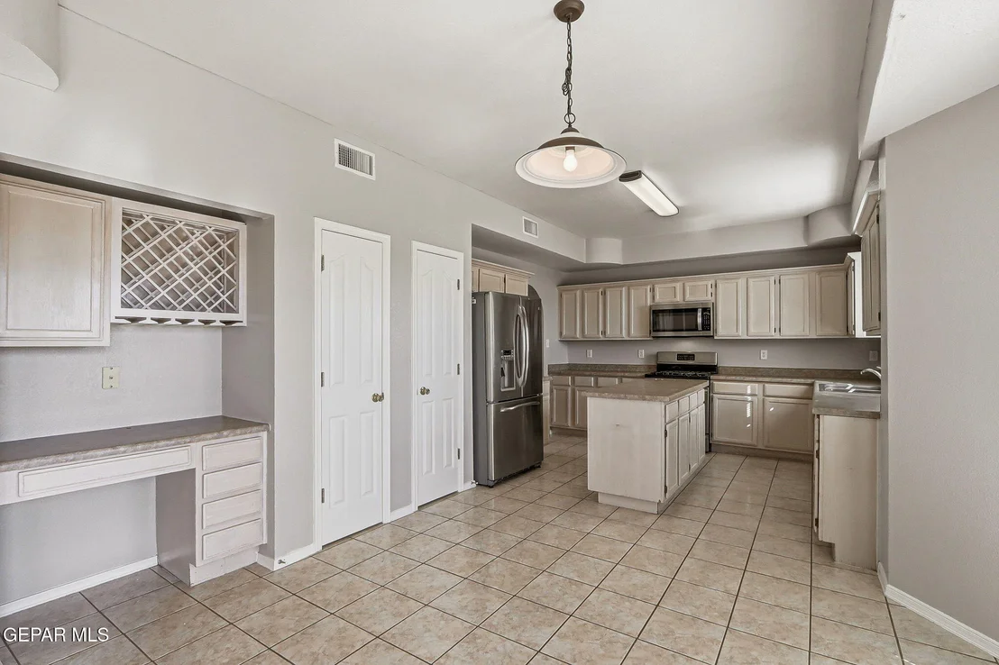Photo of 6336 Franklin Ridge Drive