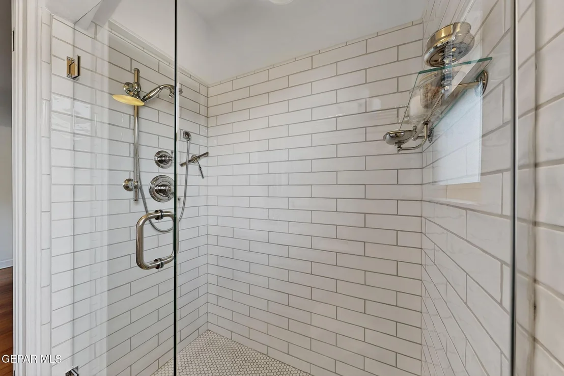 Photo of 3224 N Stanton Street