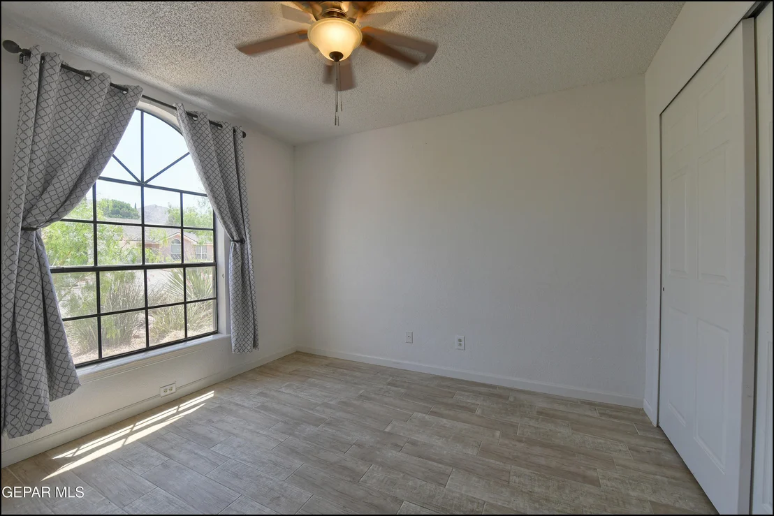 Photo of 829 DULCE TIERRA Drive