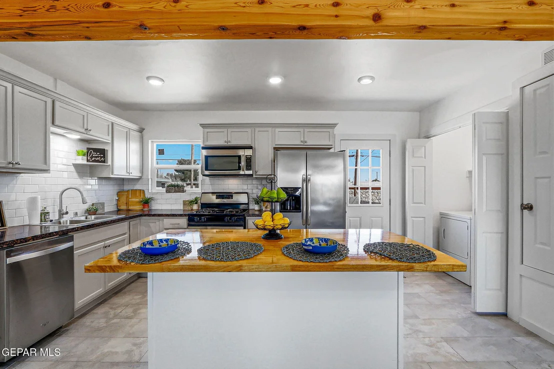 Photo of 228 WOOLDRIDGE Drive