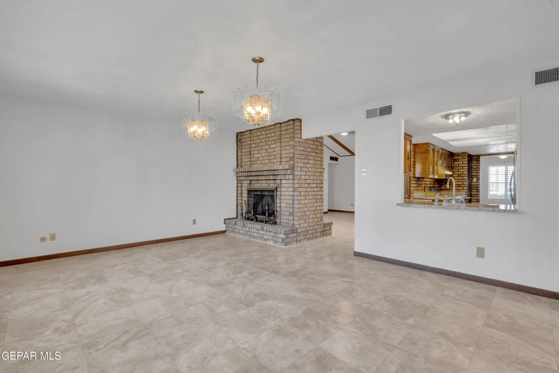 Photo of 6812 GRANERO Drive