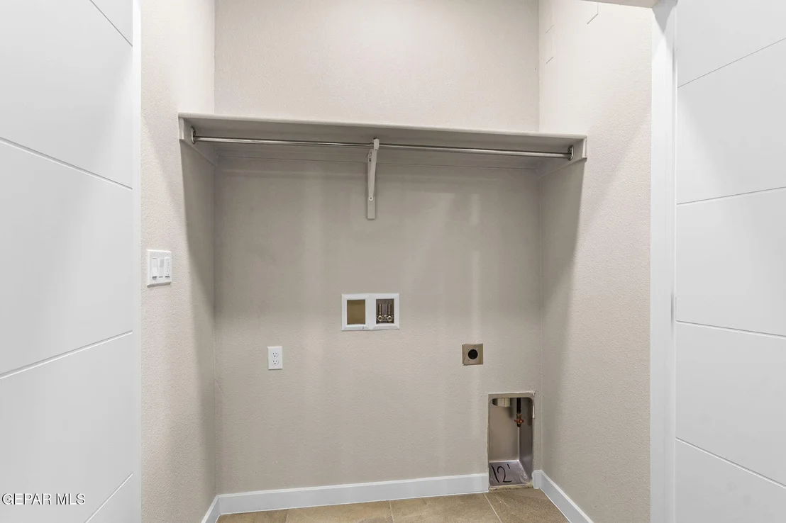 Photo of 542 Spanish Oak Drive