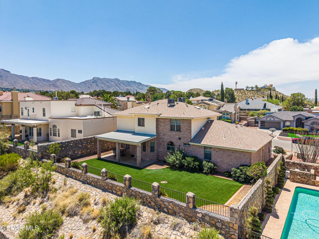 Photo of 6617 Isla del Rey Drive