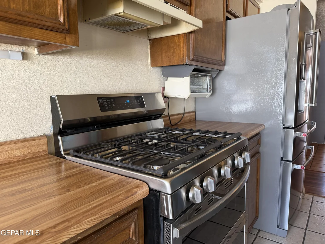 Photo of 1012 ONEIDA Drive