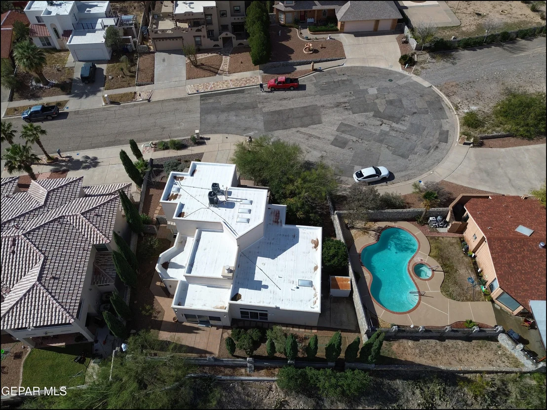 Photo of 7516 BIG BEND Drive