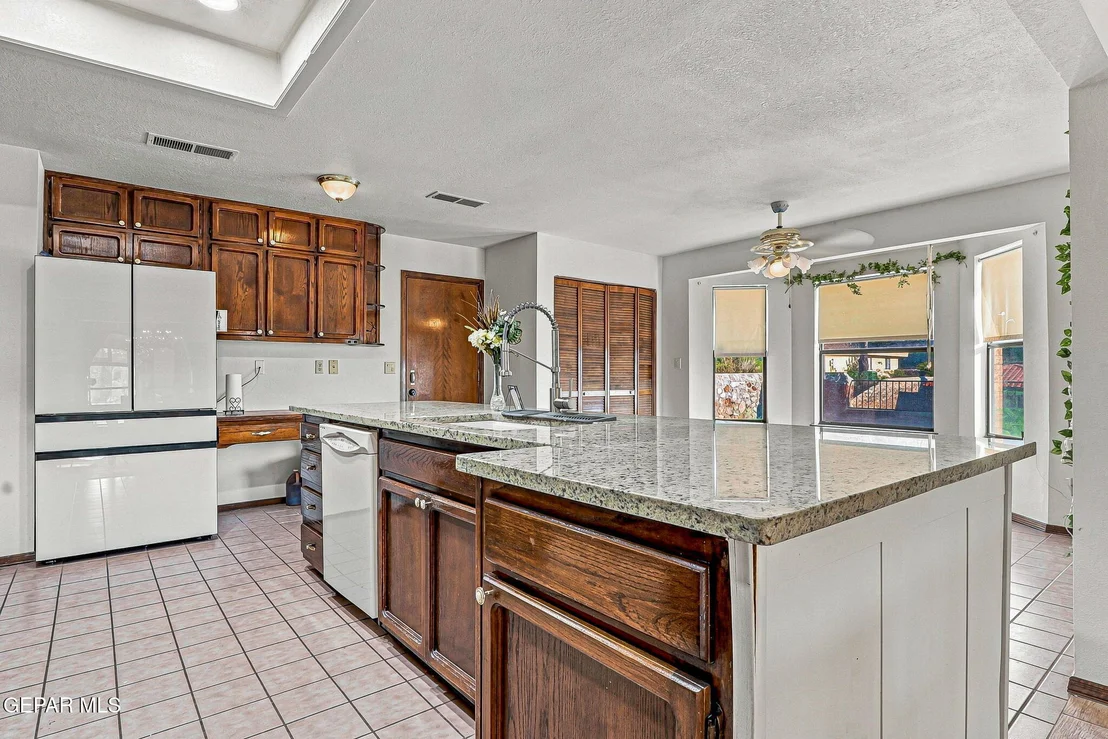 Photo of 801 BELLA CUMBRE Drive