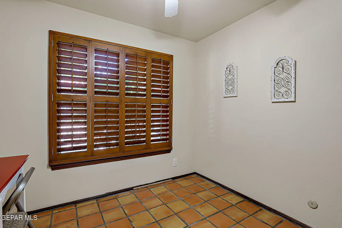 Photo of 713 LIVE OAK Drive