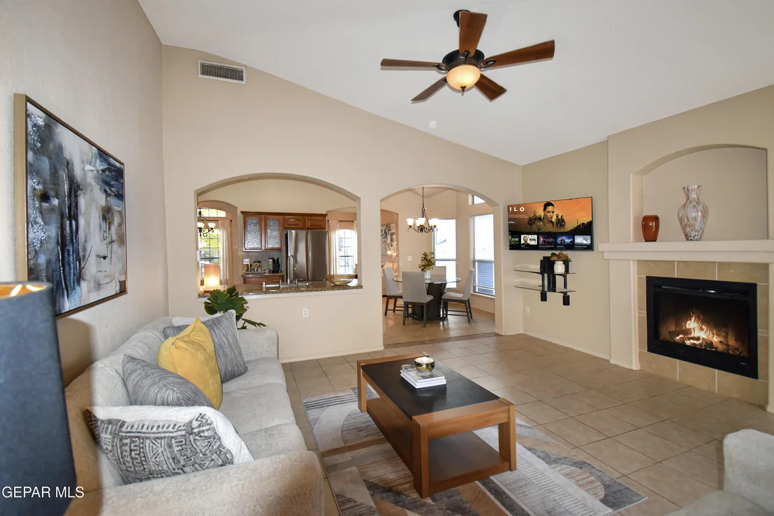 Photo of 6337 Franklin Gate Drive