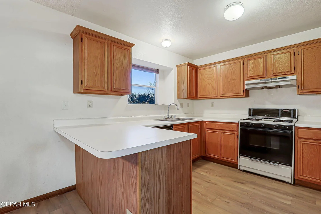 Photo of 929 Totonaca Lane
