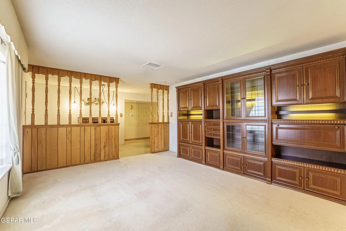 Photo of 8711 GALENA Drive