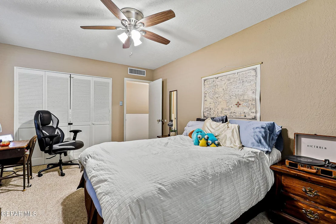 Photo of 136 LAURA GALE Drive