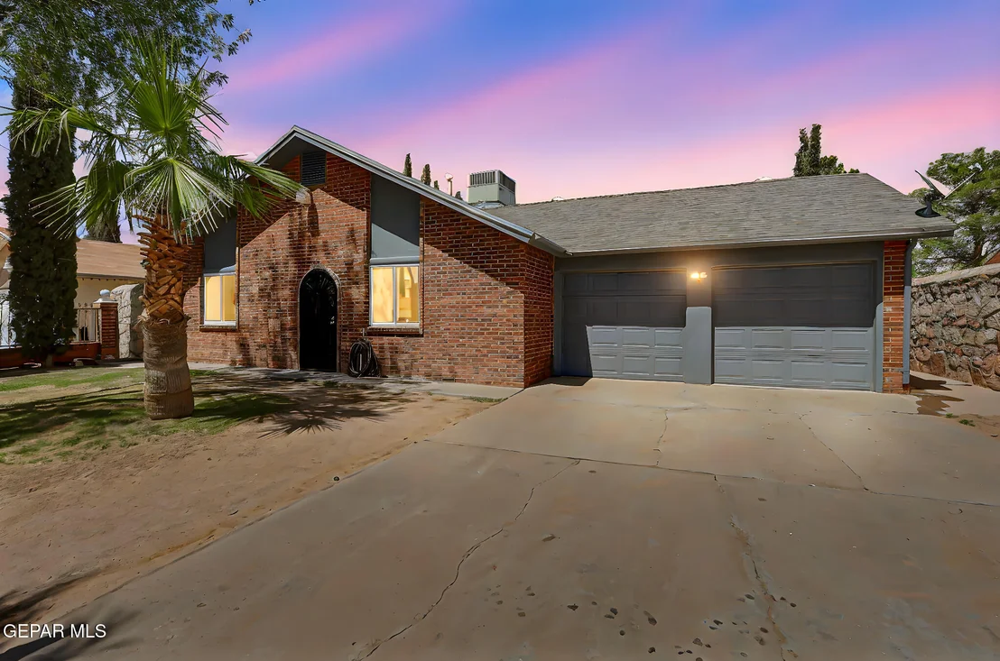 Photo of 9281 NOTTINGHAM Drive