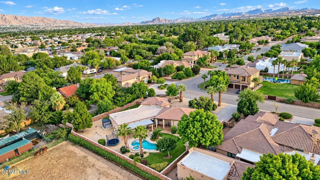 Photo of 732 Emerald View Drive