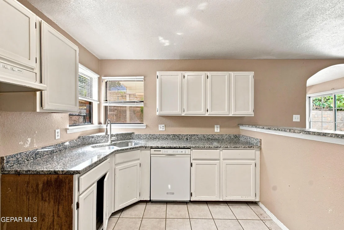 Photo of 10769 Pleasant Hill Drive