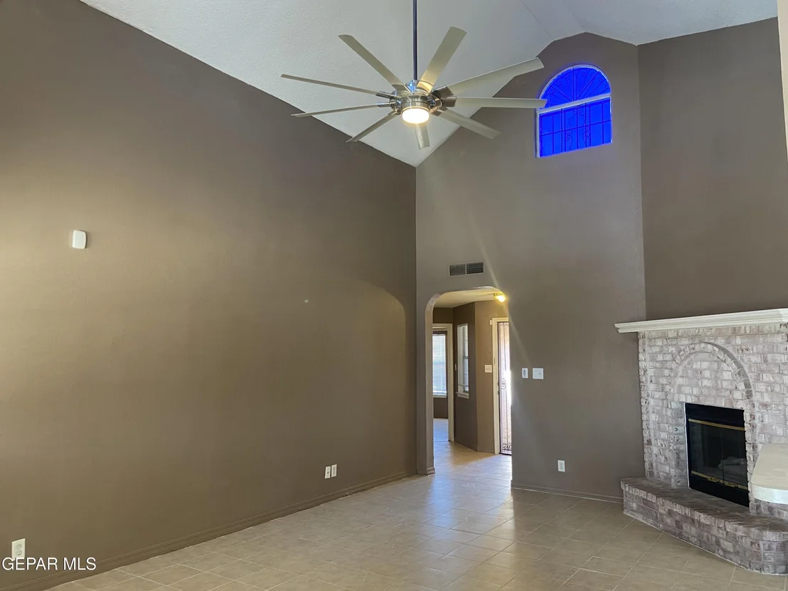 Photo of 1261 Vikki Carr Lane