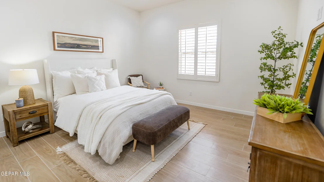 Photo of 12404 Amesbury Drive