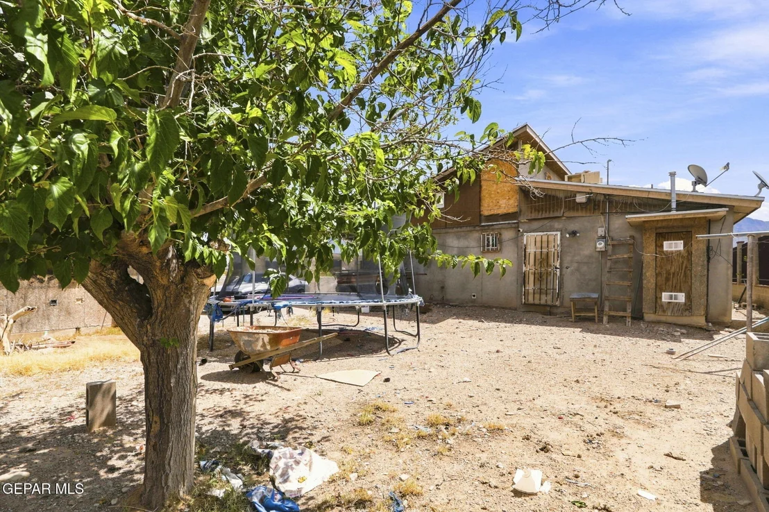 Photo of 8621 REMINGTON Drive