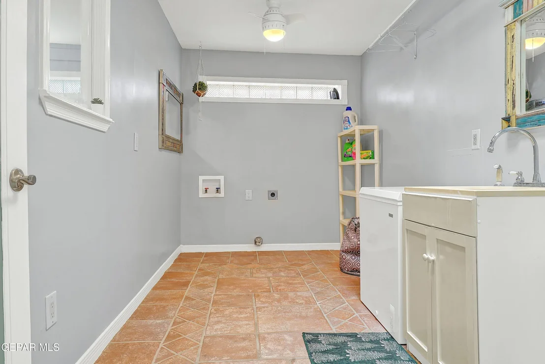 Photo of 3317 SIRIUS Avenue