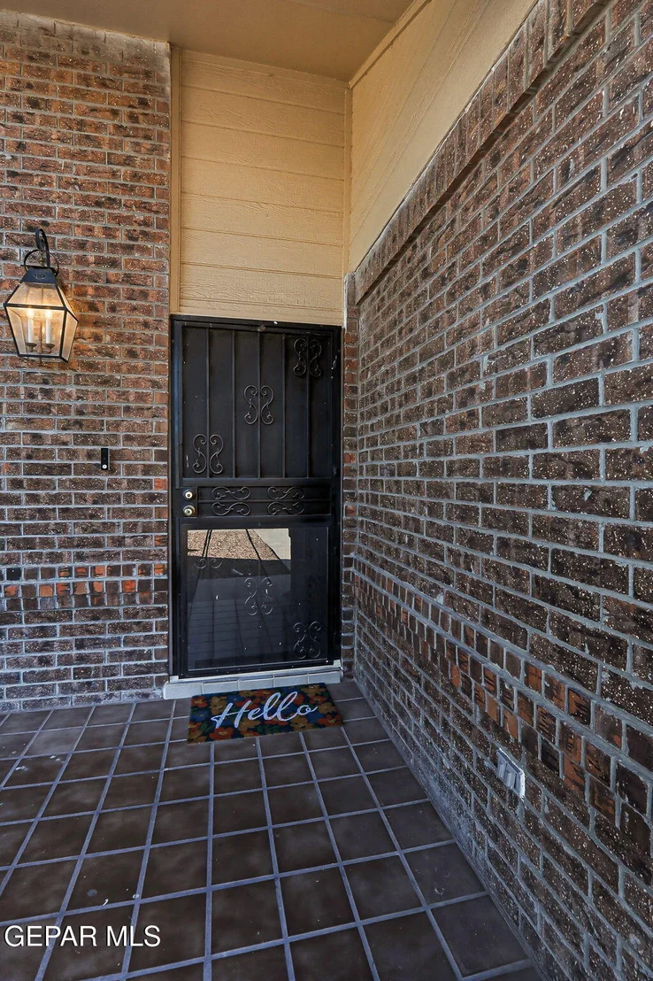 Photo of 15318 NORTHPORT Court
