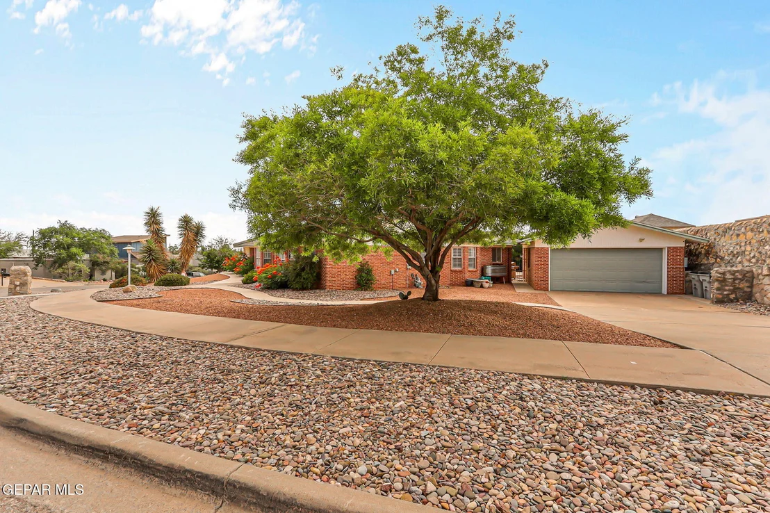 Photo of 6870 Granero Drive