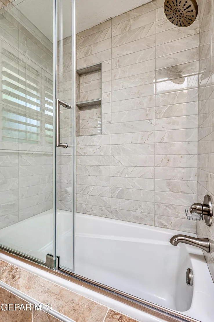 Photo of 10528 Ashridge Drive