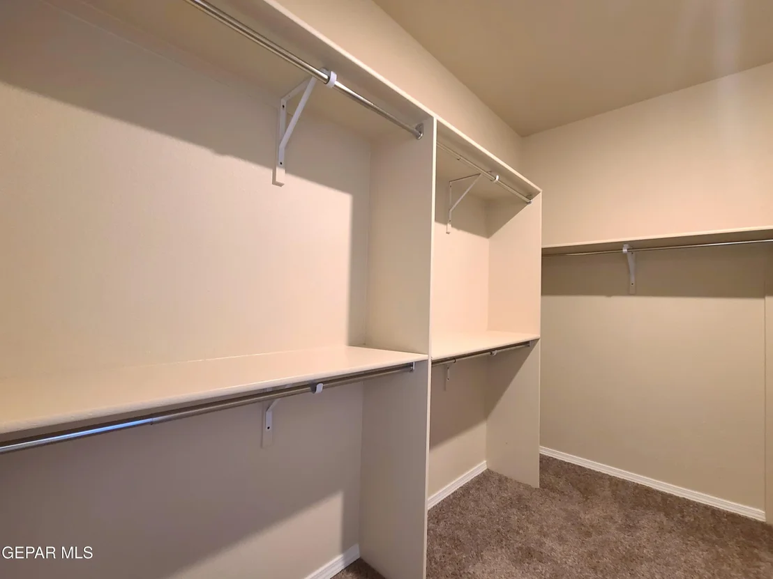 Photo of 7421 EAGLE VISTA Drive