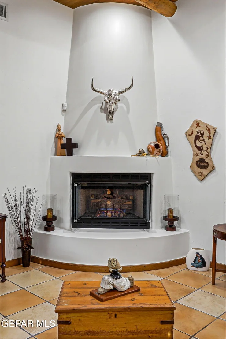 Photo of 1133 CALLE LOMAS Drive