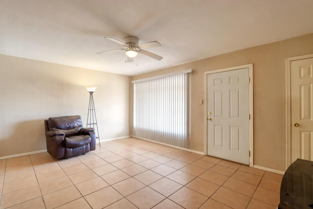 Photo of 965 BENNETT Place