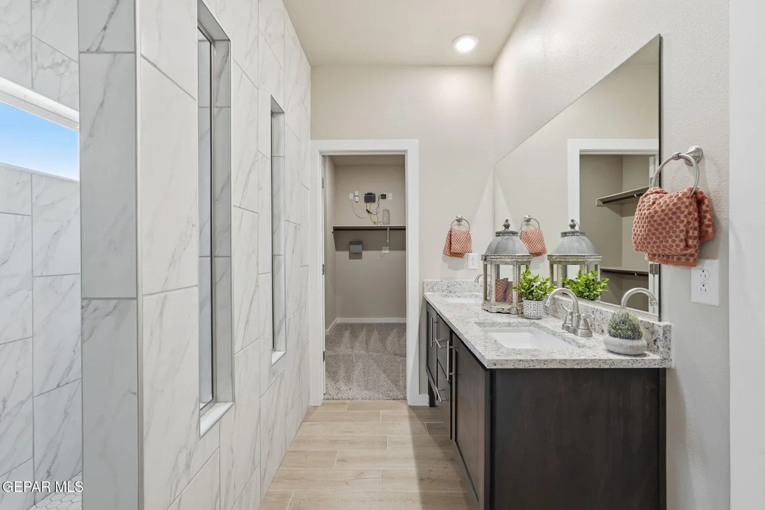 Photo of 11845 Travesia Place