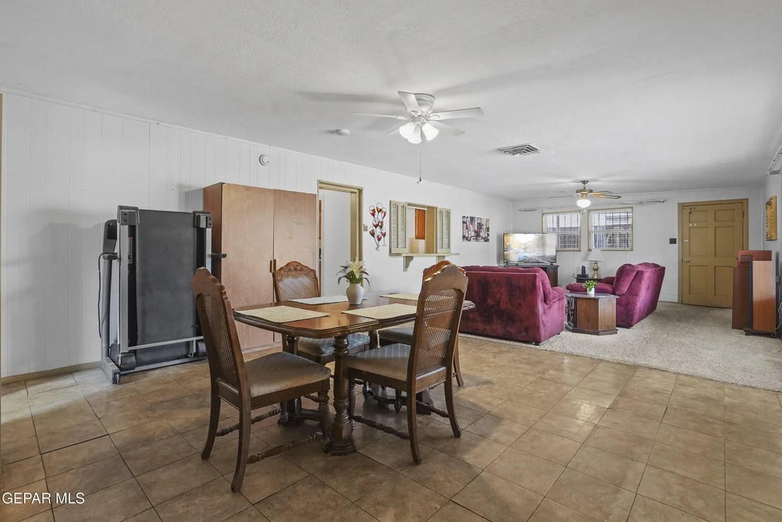 Photo of 656 CORTEZ Drive