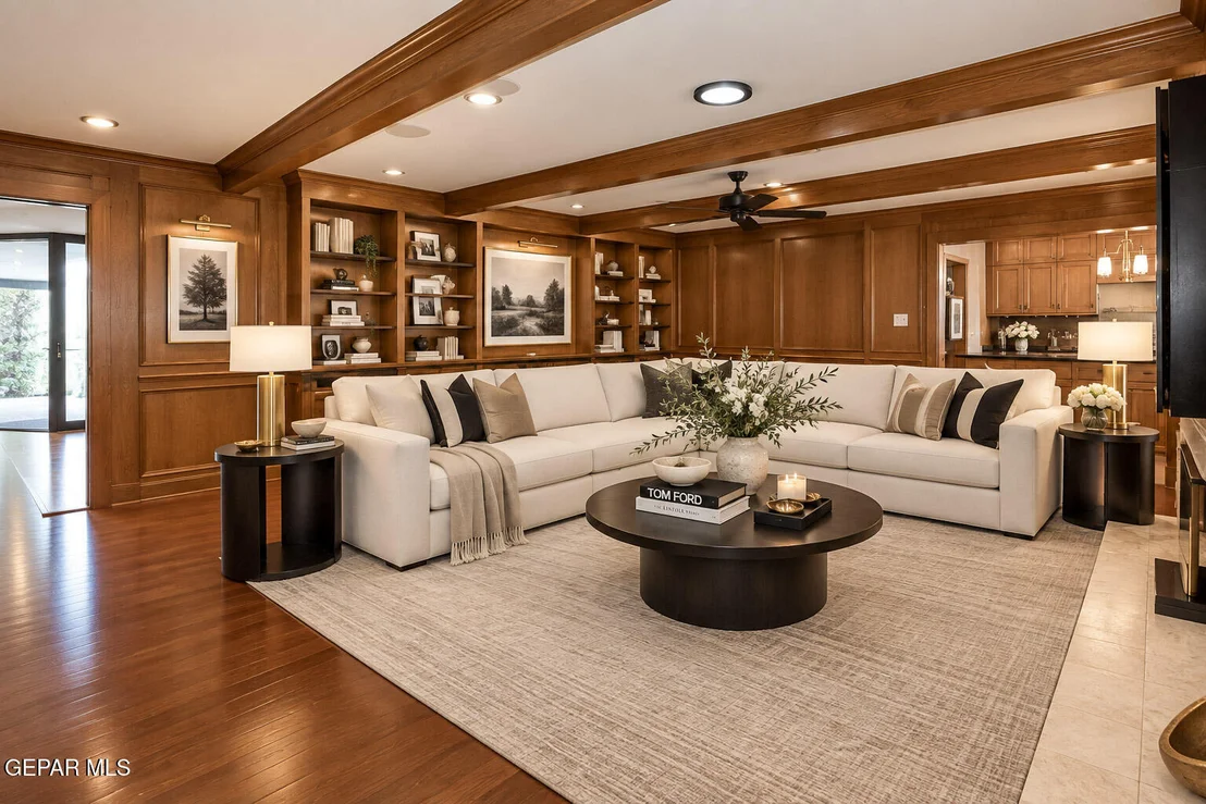 Photo of 849 River Oaks Drive