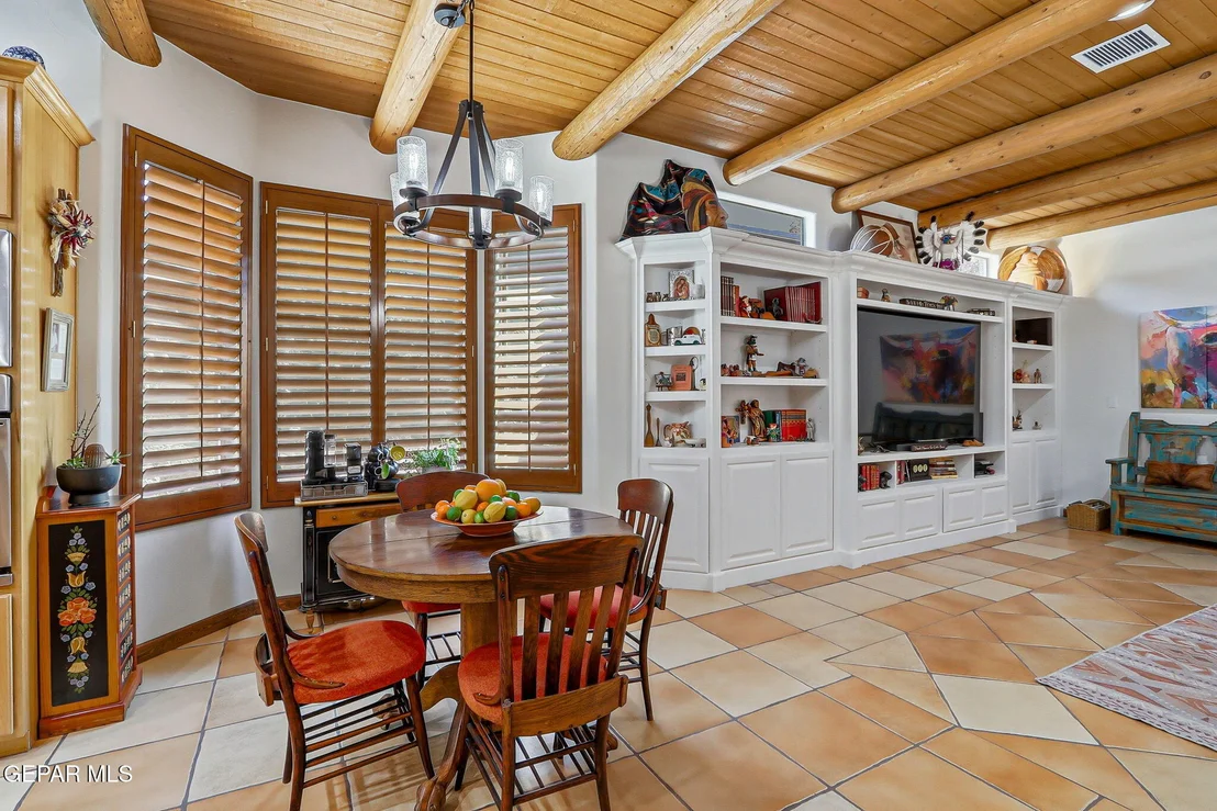 Photo of 1133 CALLE LOMAS Drive