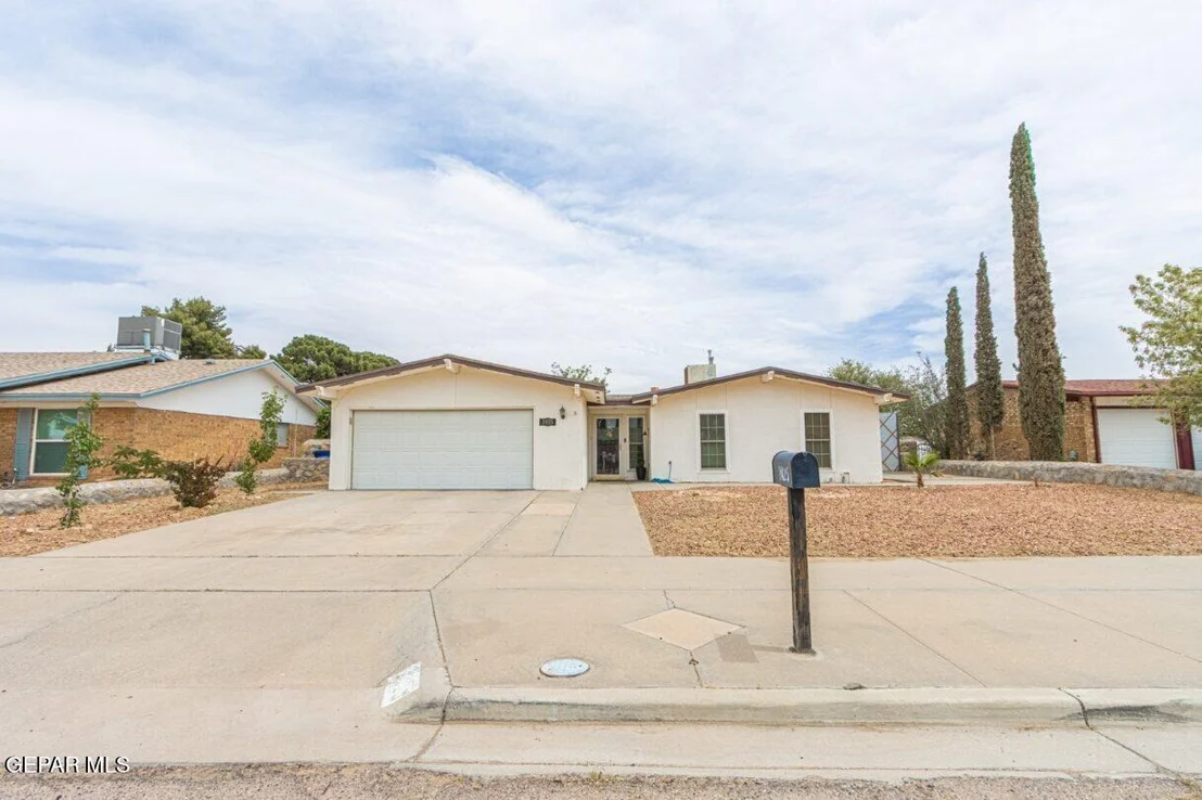 Photo of 2425 ANISE Drive