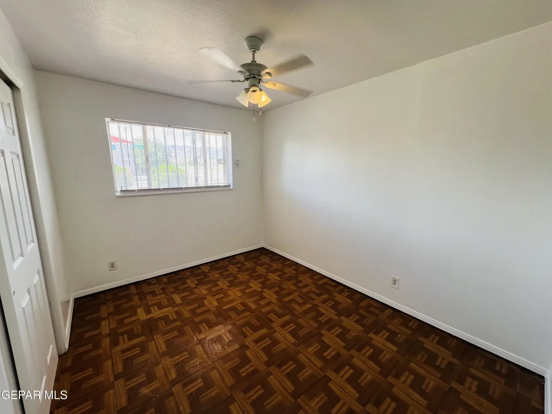 Photo of 10364 WINDSOR Drive