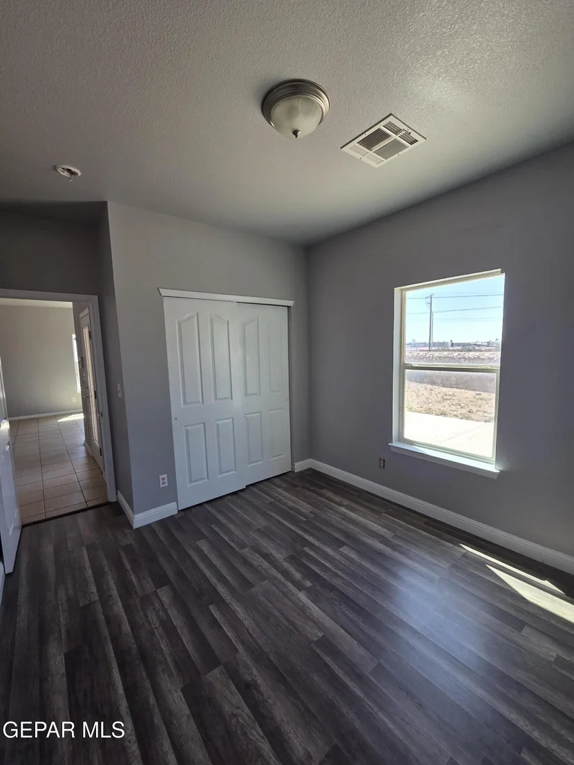 Photo of 10400 SILVERCLOUD Drive