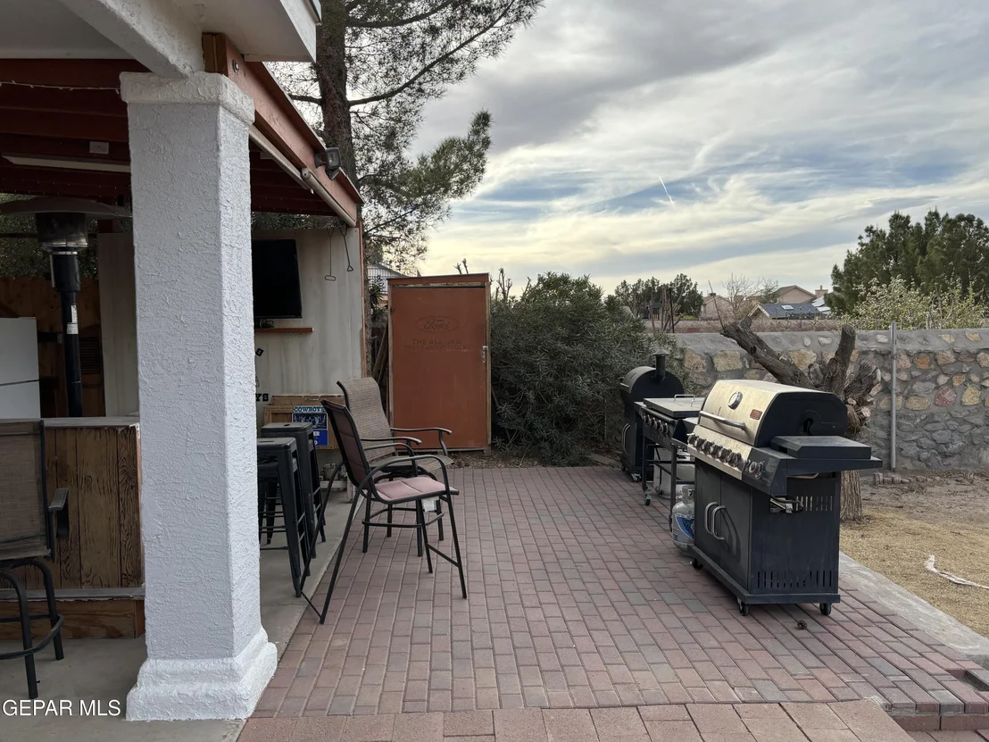 Photo of 337 RIO DULCE Avenue
