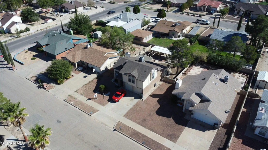 Photo of 15318 NORTHPORT Court