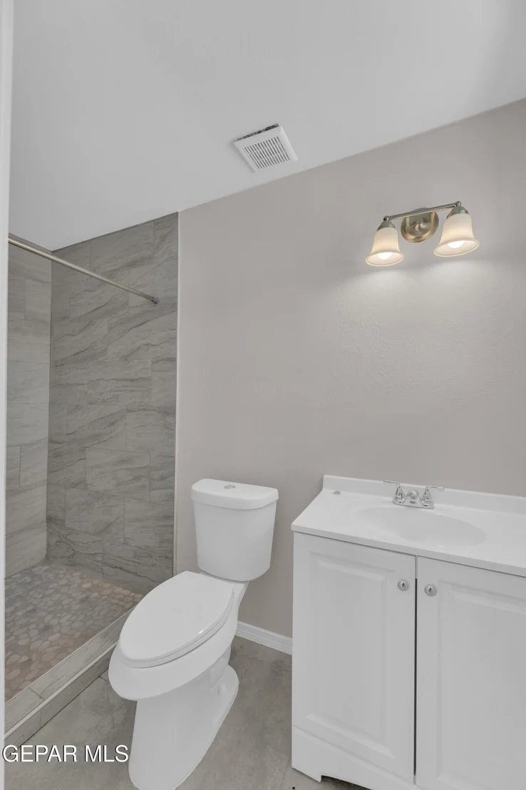 Photo of 6001 FANDANGO Place